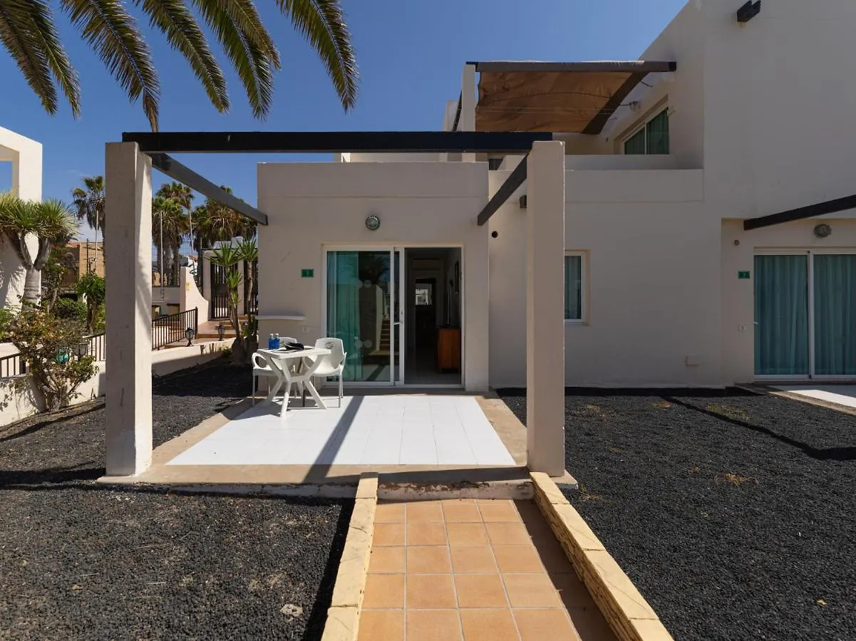 Homeforguest Apartamento Alisios 1 Con Piscina En Corralejo Spain